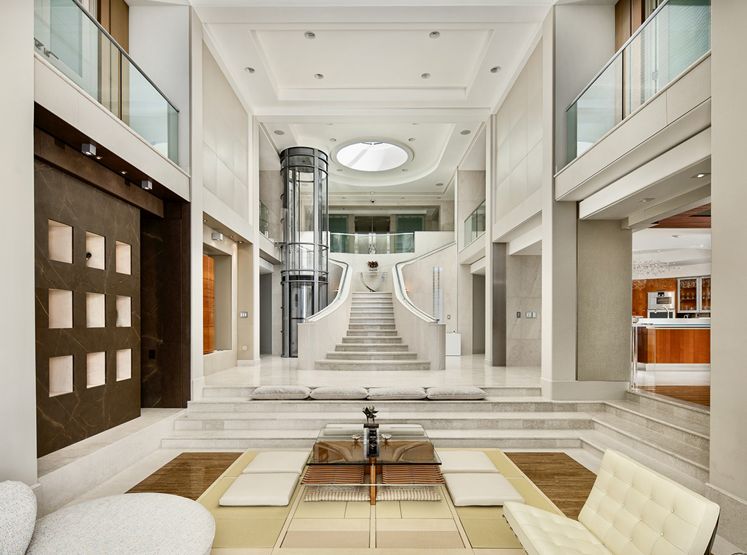 Elevated Living in Hawaii Loa Ridge